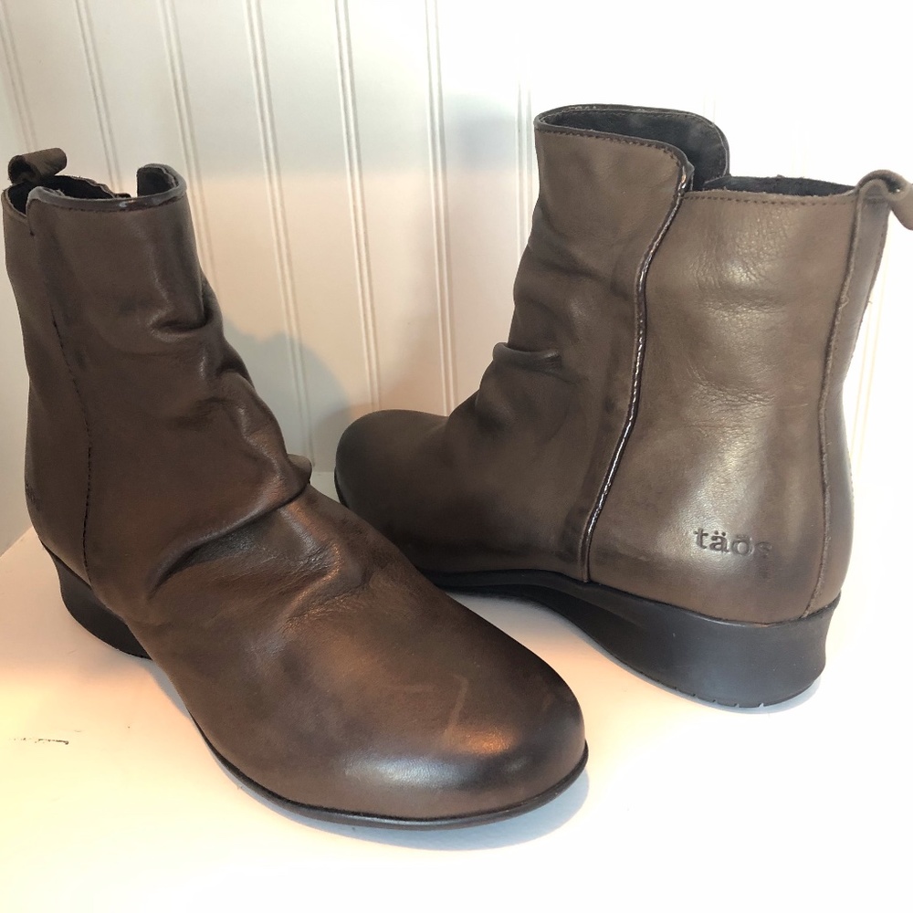 Taos Elite Leather ankle Comfort Boots with zip